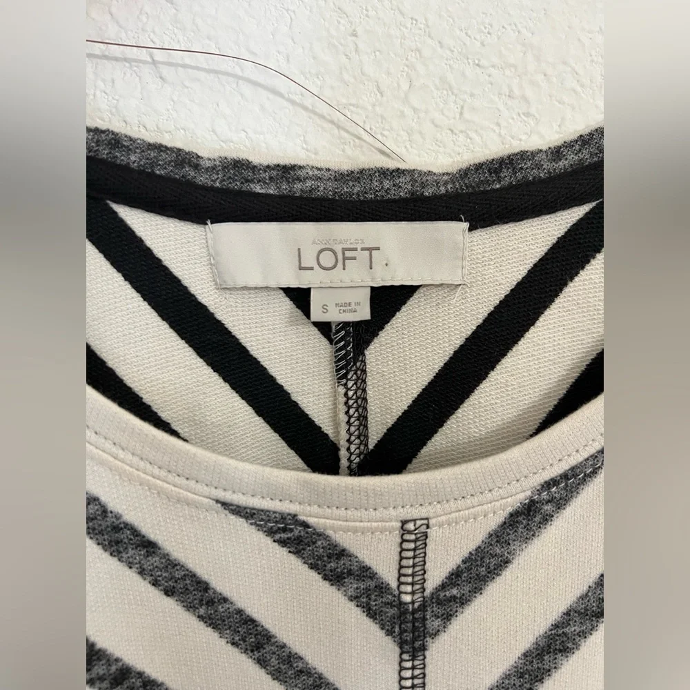 Loft White Black Striped Tie Waist Cotton Dress Size Small - Picture 4 of 7